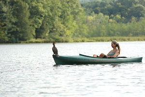 Women canoeing